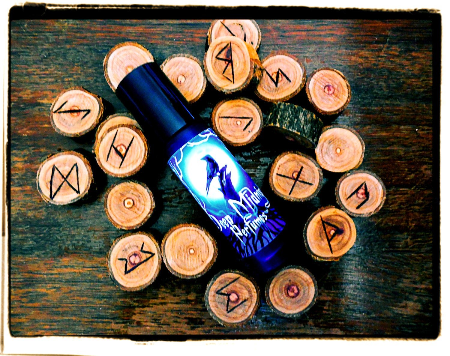 Woden's Charm™ Perfume Oil - Wood Betony, Oakmoss, Chamomile, Fennel, Nettle, Woods, Blossoms