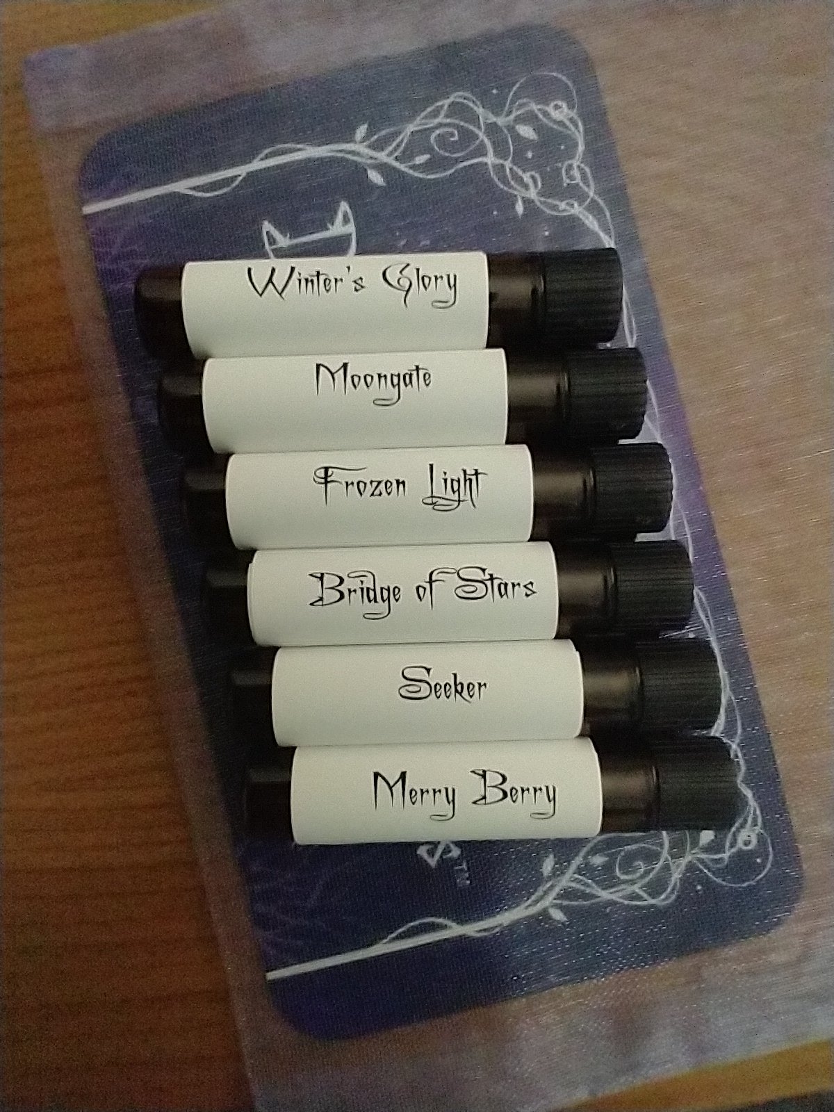 Lights in the Dark™ — 6 sample vials — Winter Perfume Sample Set #10