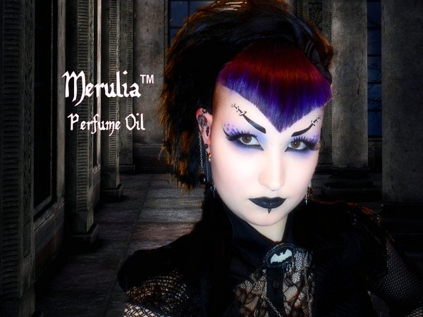 MERULIA™ Perfume Oil - Egyptian Amber, Tobacco, Blackberries, Dark Woods, Smoked Cedarwood - Gothic Perfume - Fantasy Perfume