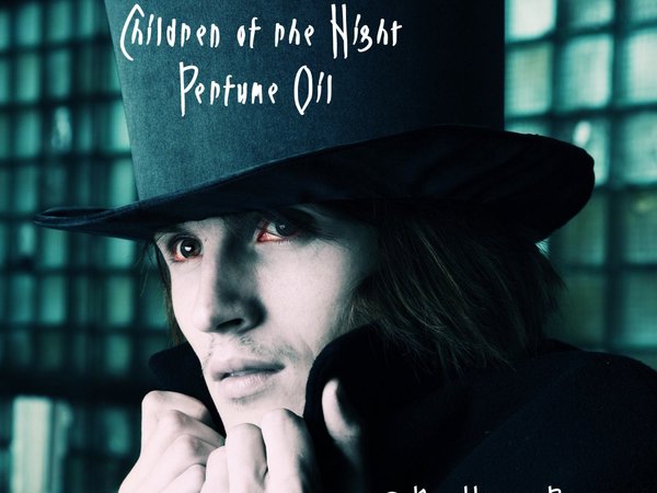 CHILDREN Of The NIGHT™ Perfume Oil - Dragon's Blood, Vanilla, Champaka Flower, Figs, Heliotrope - Gothic perfume - Vampire Perfume