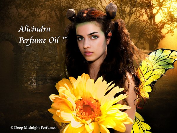 ALICINDRA™ Perfume Oil - French Lavender, Fall Flowers, Apples, Oakwood, Acorns, Spice - Realms of the Fae Folk™ Perfume Series