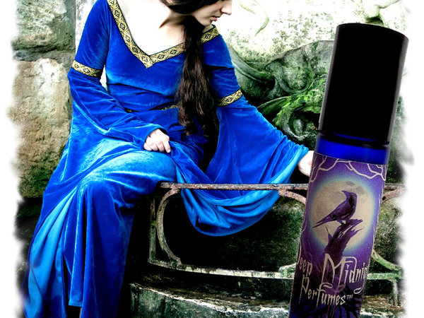 Gwenhwyfar Perfume Oil - Lilies, Dragon's Blood, Musks, Gothic Perfume - Medieval Perfume - Legends of the Grail Series