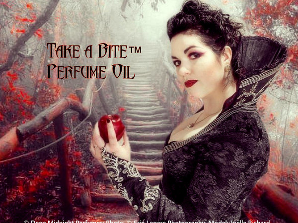 TAKE A BITE™ Perfume Oil - Fresh Red Apples, Lush Raspberries, Pale Creamy Amber, Blackened Amber, Old Wood, Clove Bud - Fantasy Perfume